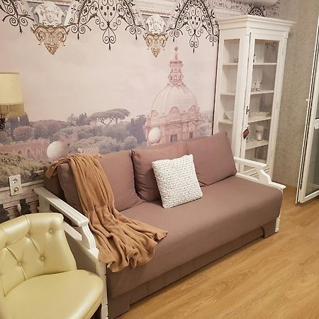 Comfort Apartment On Bogdanivska Street 7B Kiev Dış mekan fotoğraf