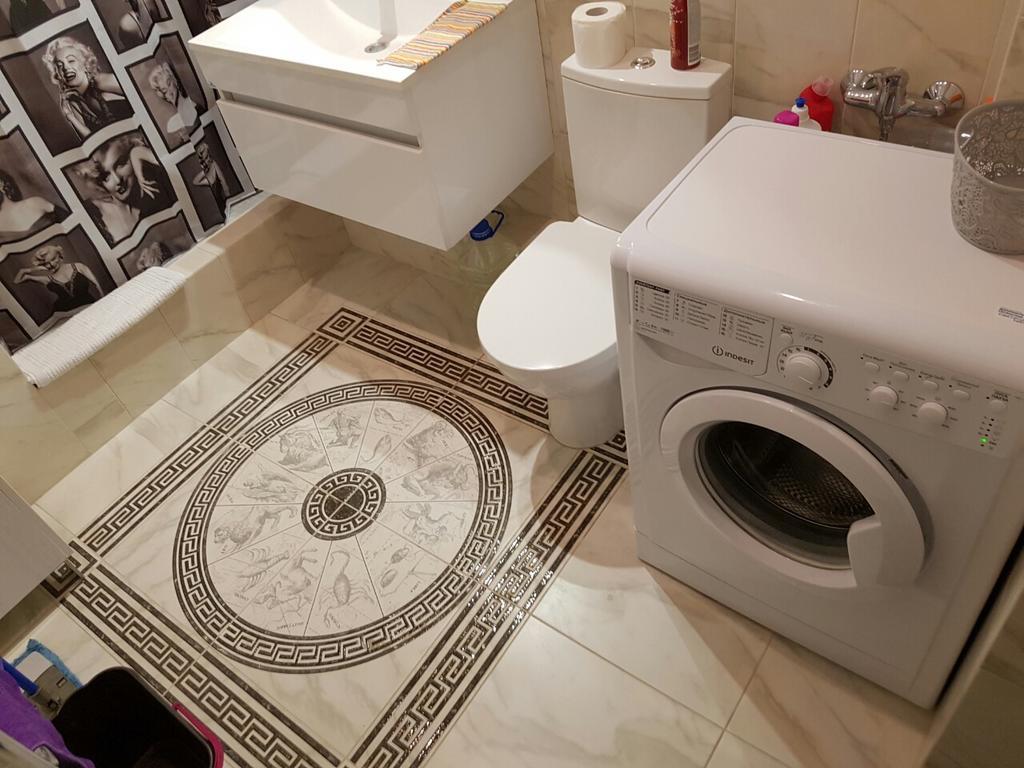 Comfort Apartment On Bogdanivska Street 7B Kiev Dış mekan fotoğraf